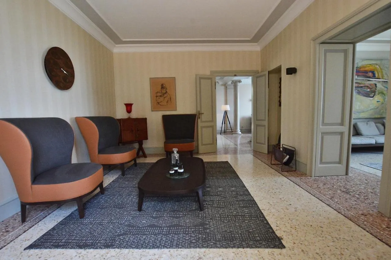 Villa Delle Palme 가르냐노
